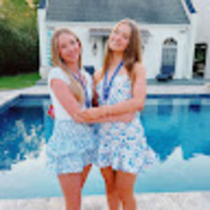 Meet your Posher, Anniston